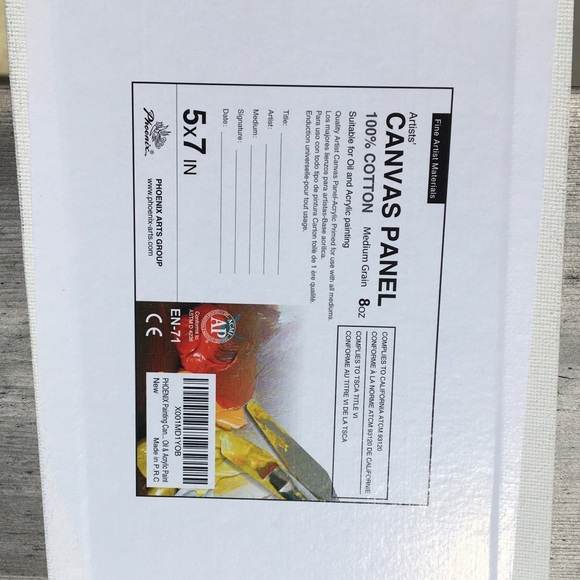 Minimalist woman painting - Picture 5 of 5